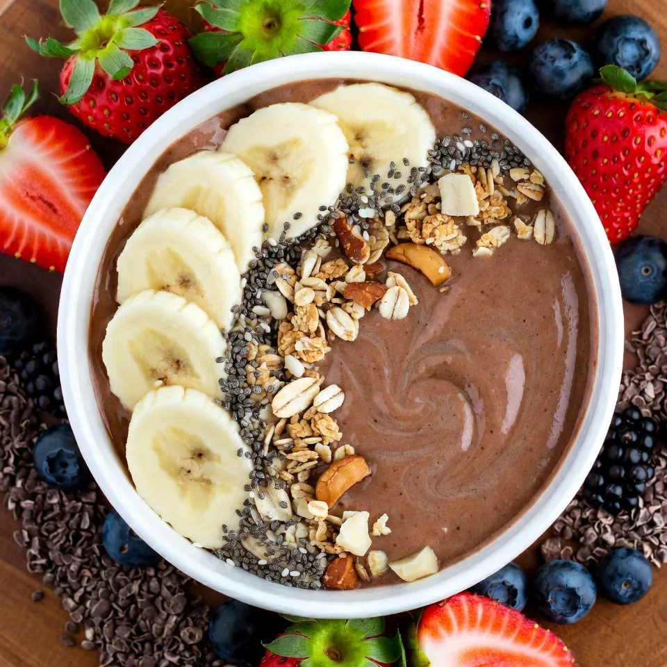 Chocolate Peanut Butter Banana Smoothie Bowl Delight